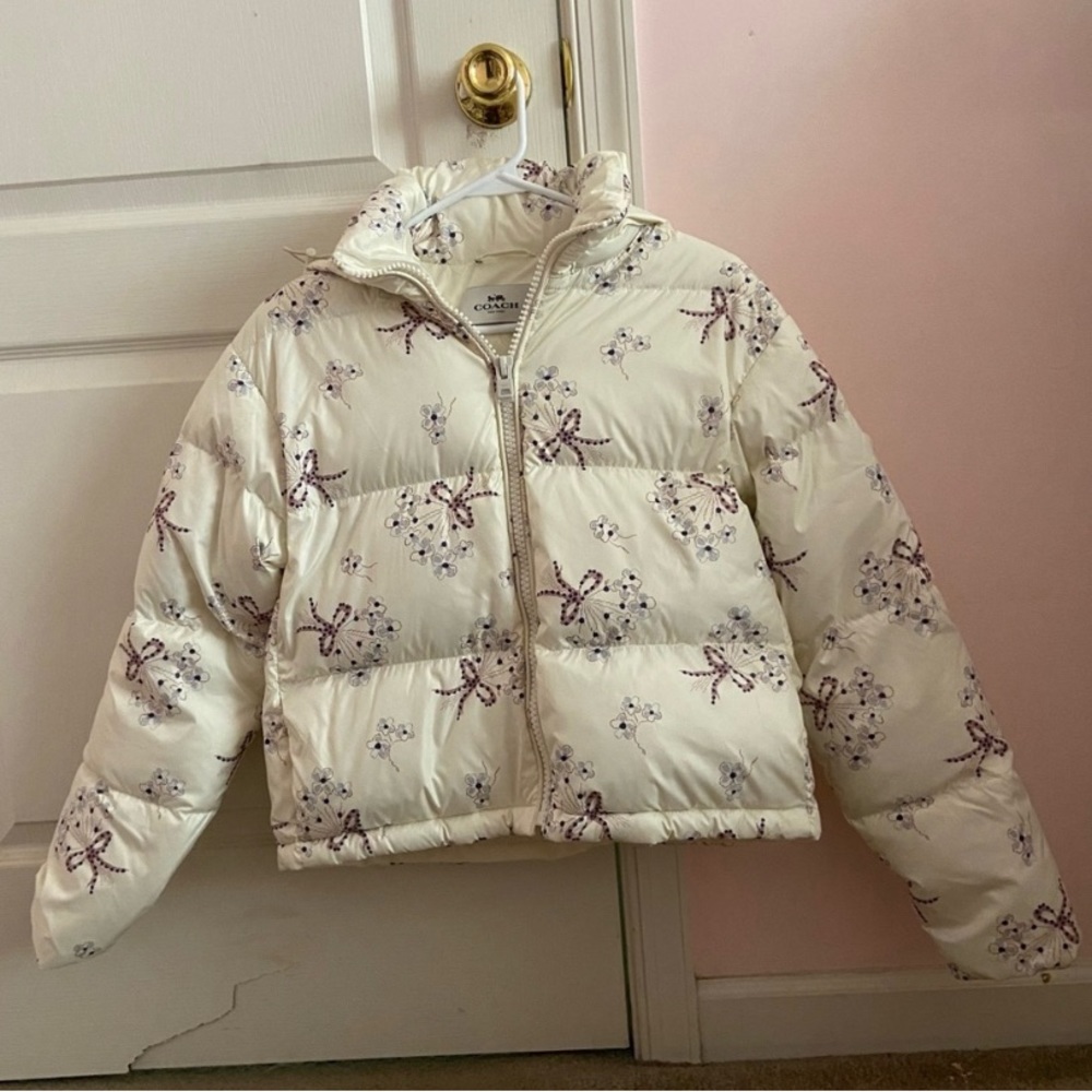 Coach Cream Floral Bow Print Short Puffer Jacket - Picture 2 of 8
